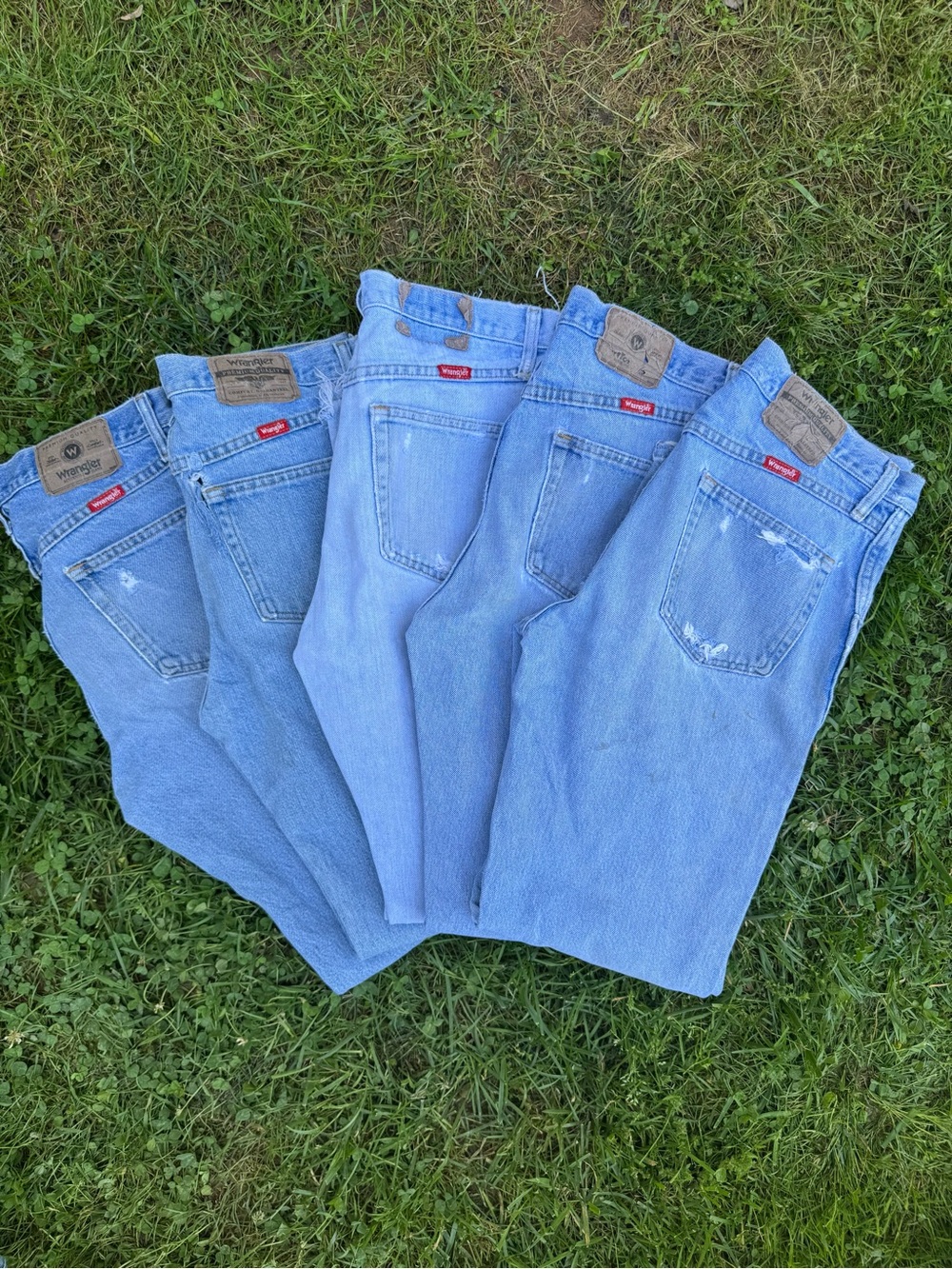 BUNDLE 5 Wrangler Men’s Regular Fit Work Jeans | All 31 x 32